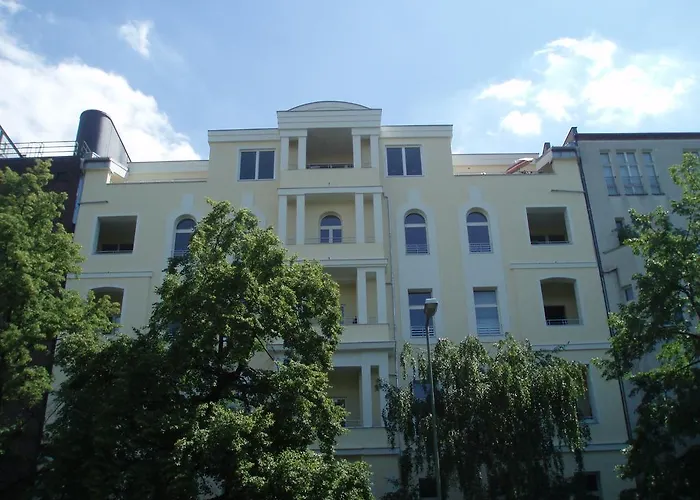 Lv Rooms & Apartments Am Luetzowplatz